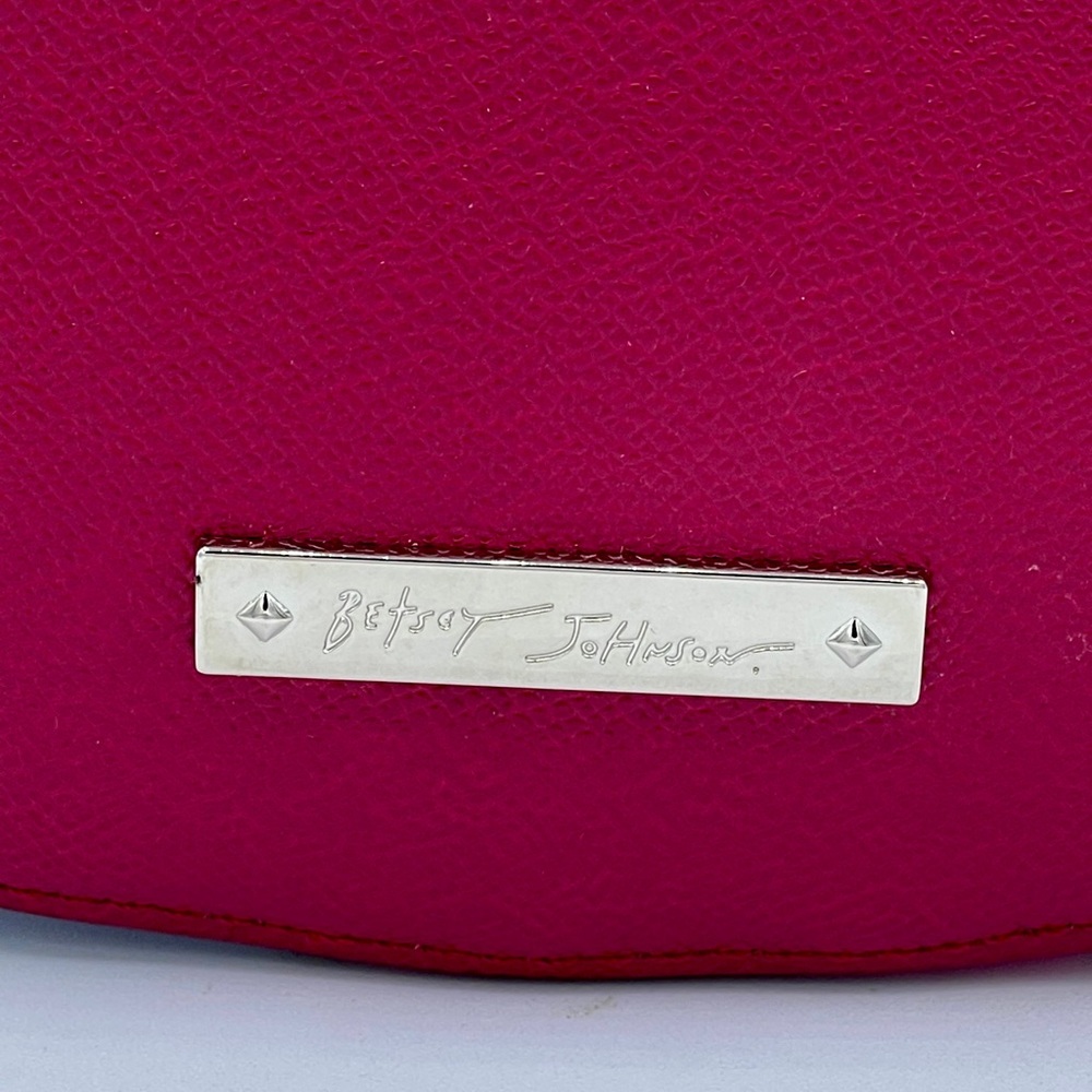 BN Betsey Johnson XO Mimi Crossbody - Picture 14 of 16